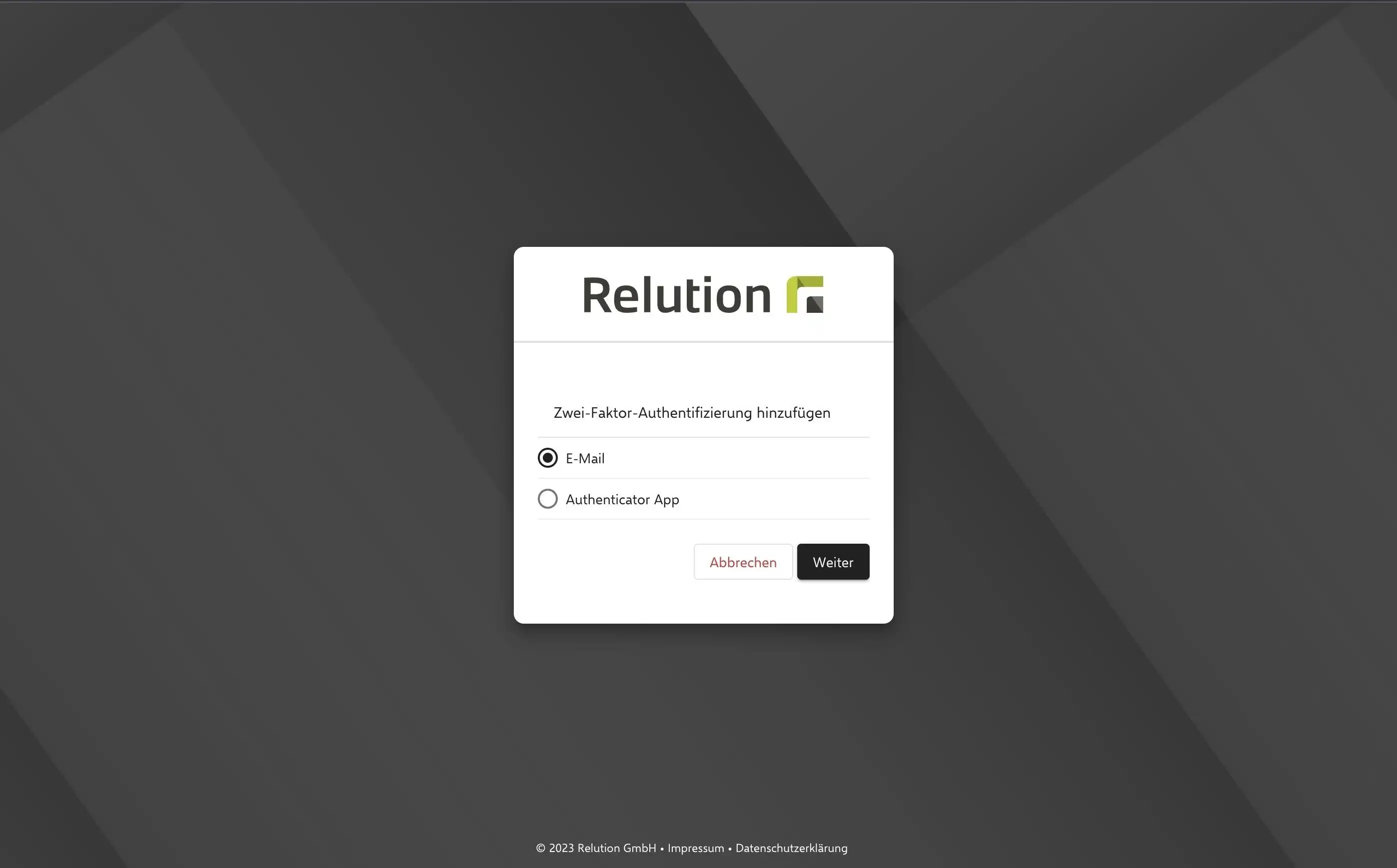 Abfrage zur Einrichtung der Multi-Faktor-Authentifizierung in Relution während der ersten Anmeldung eines Nutzers