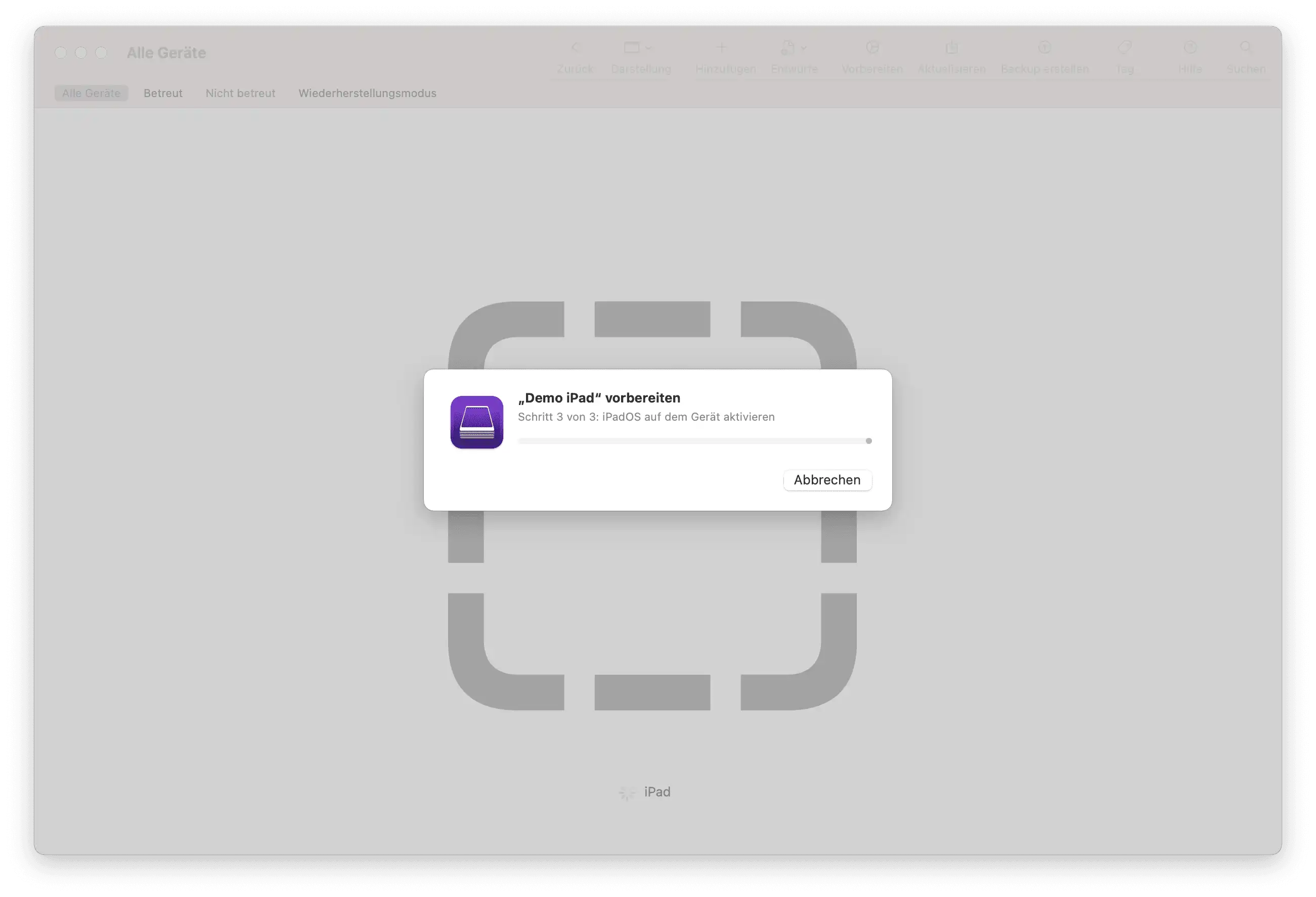 Prozess der Gerätevorbereitung im Apple Configurator 2 mit Statusleiste für die automatische Einschreibung des iPads in DEP