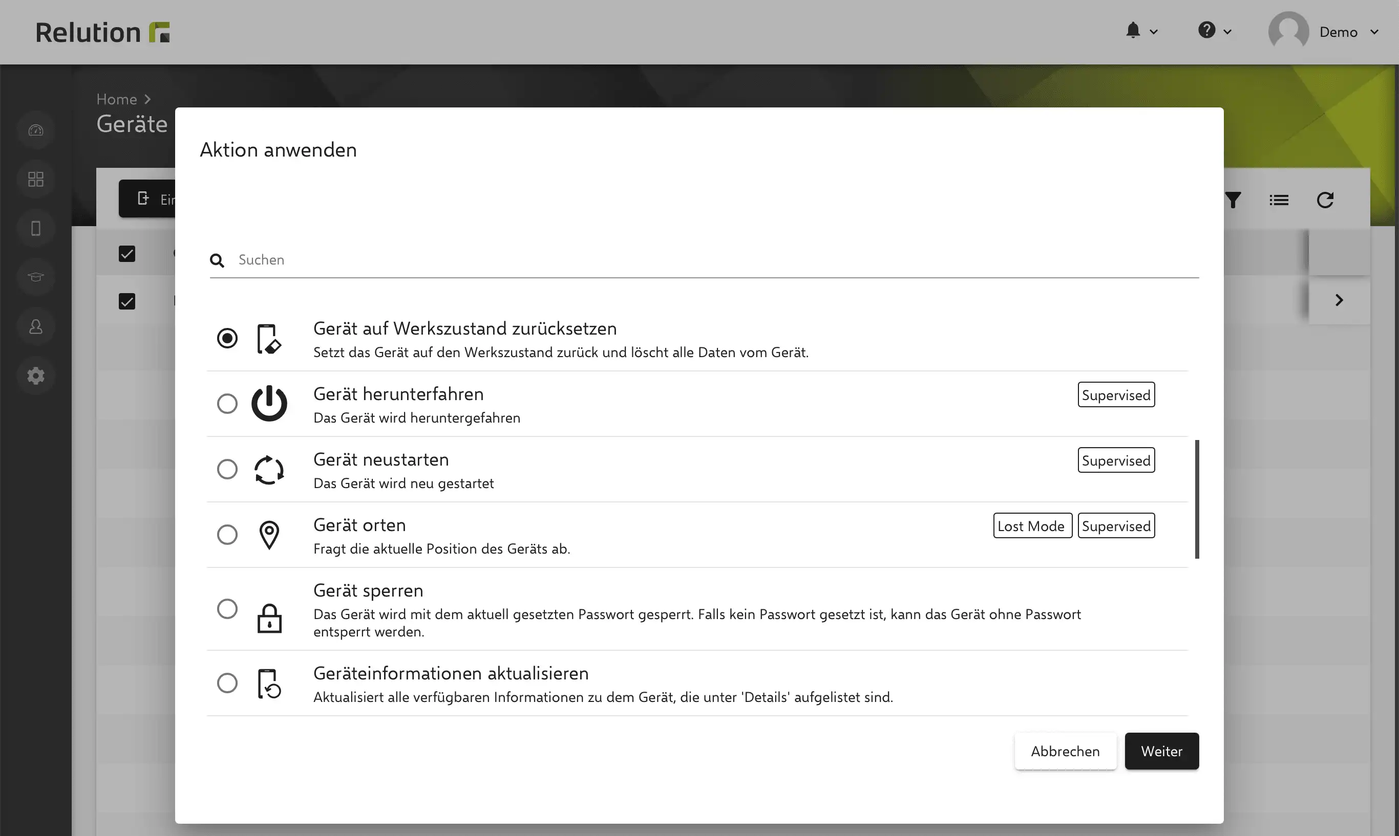 Übersicht in Relution mit der Option, Apple-Geräte über die Aktion „Gerät auf Werkszustand zurücksetzen“ in den Auslieferungszustand zu versetzen und auf Relution umzustellen