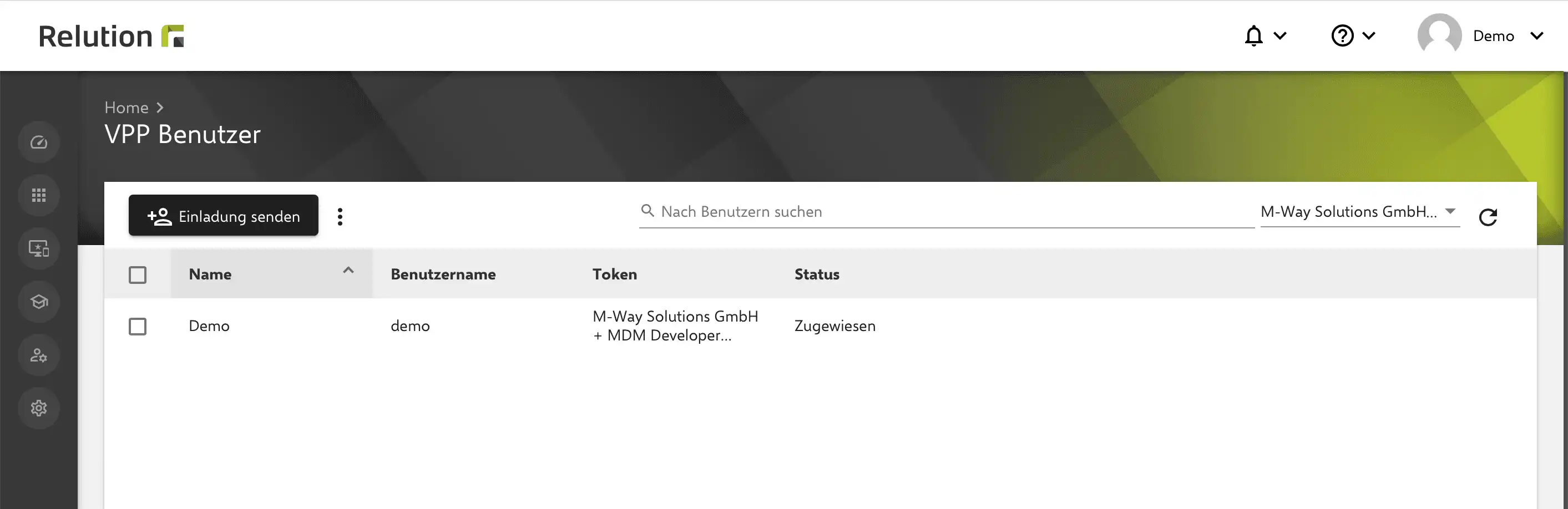 Ansicht des Bereichs „VPP-Benutzer“ in Relution mit Statusanzeige „Zugewiesen“ nach Akzeptieren der iTunes-AGBs
