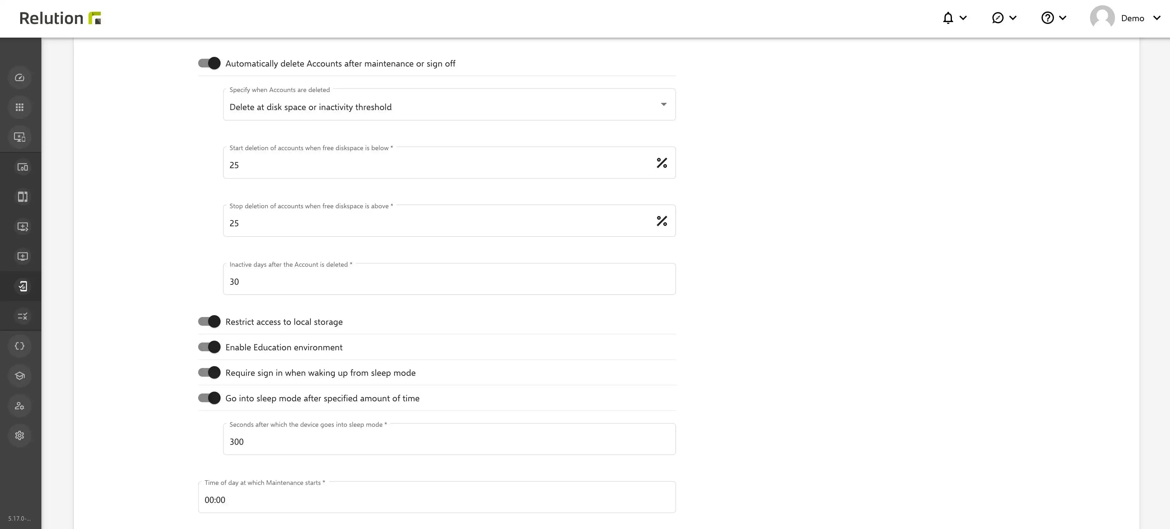 Nuova politica per Windows Shared PC in Relution per un utilizzo sicuro tra utenti con opzioni come eliminazione automatica degli account, configurazione della modalità di sospensione e accesso limitato allo storage