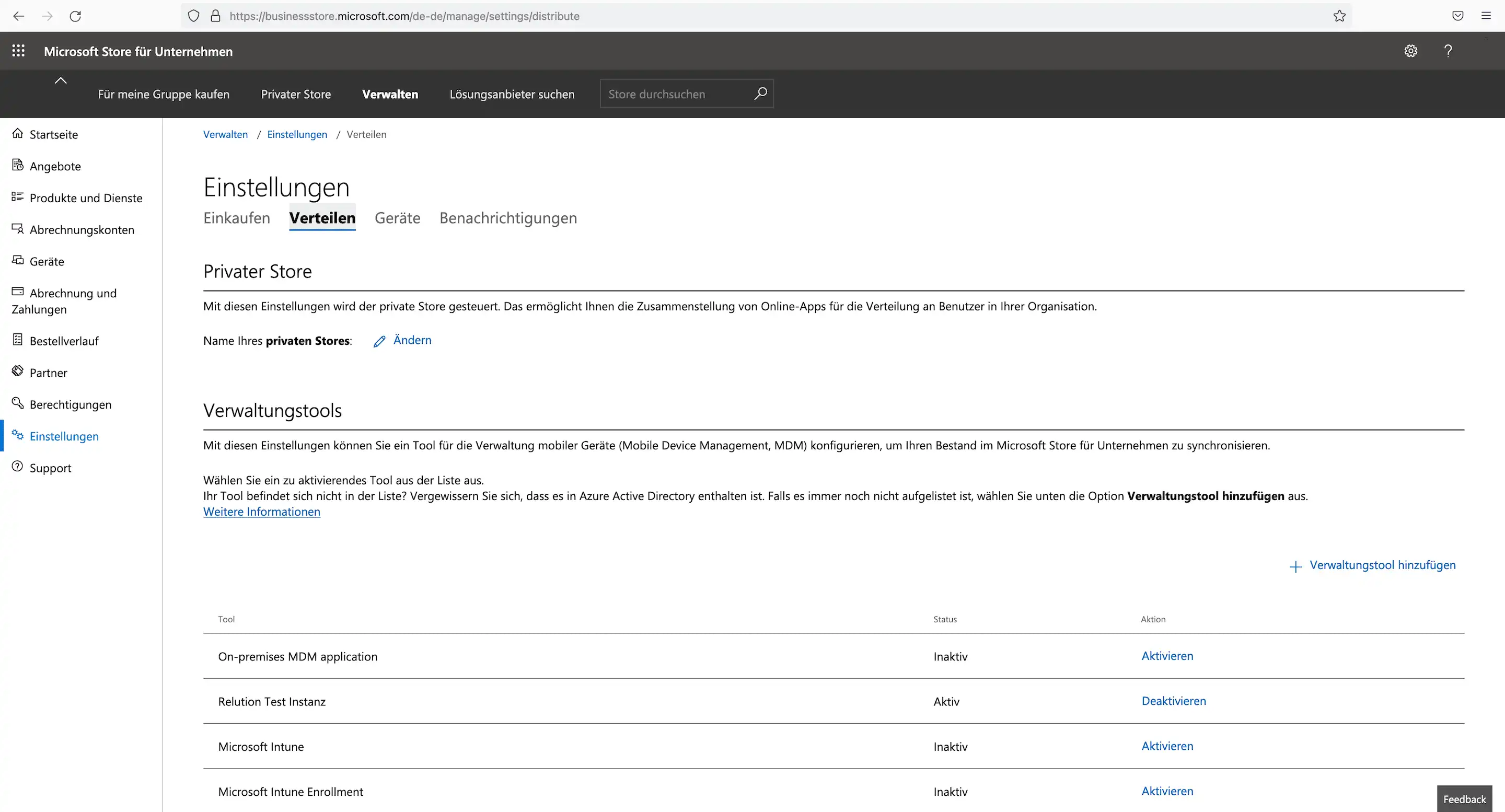 Konfigurationsansicht im Microsoft Store for Business zur Anwendung von Profilen auf Geräte, mit der Option „Verwaltungstool hinzufügen“ und Auswahl einer MDM-Anwendung