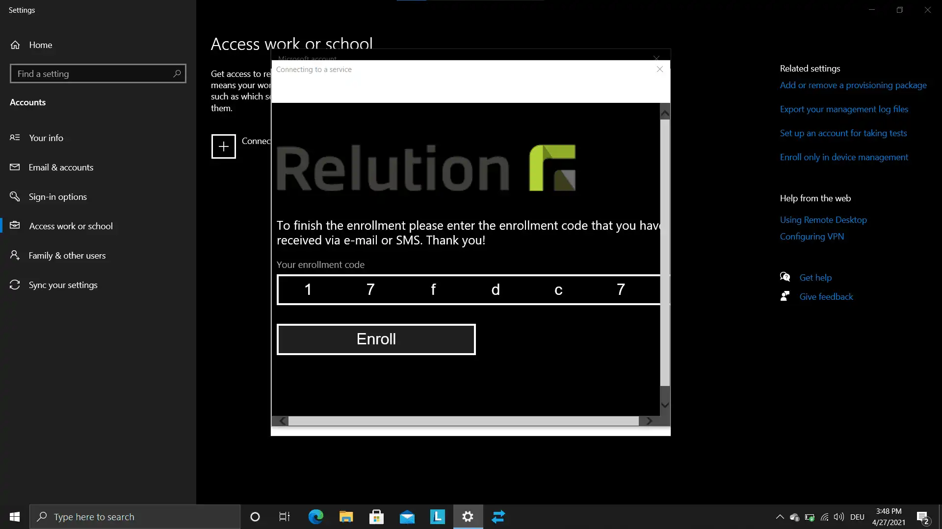 Windows ayarlarında "İş veya okul hesabına eriş" bölümünde kayıt kodu istemi
