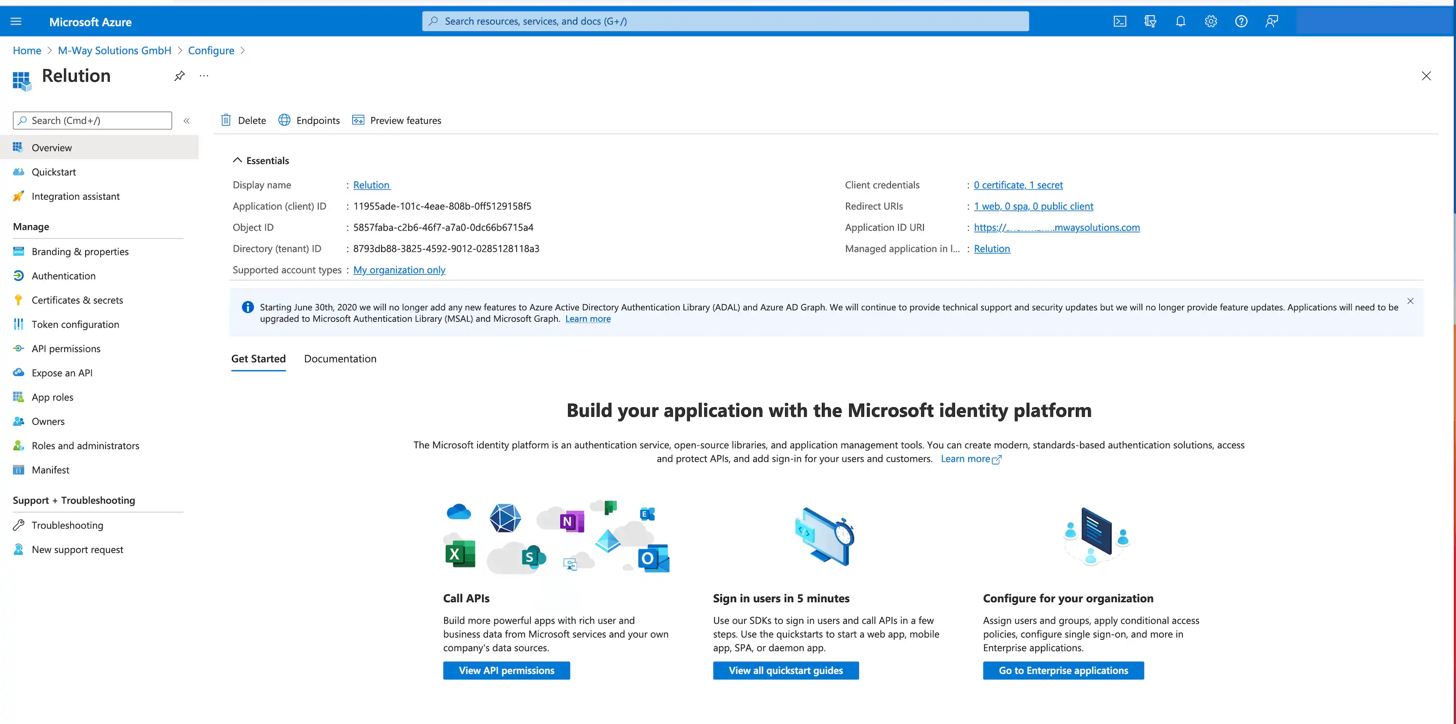 Área de configuración en Azure con la opción de editar el « URI de ID de aplicación » en la configuración de la aplicación MDM local
