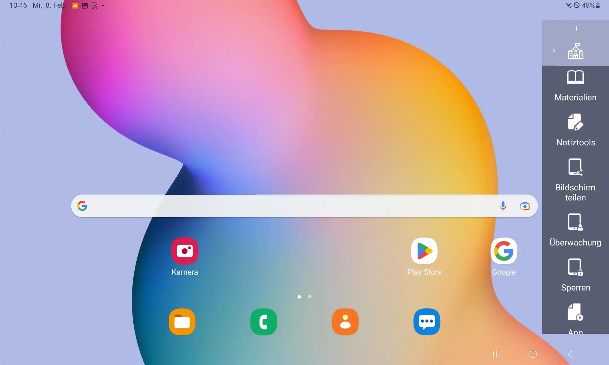 Menüleiste am rechten Bildschirmrand des Lehrertablets mit Funktionen der Samsung Classroom Management App, die über das Schulgebäude-Symbol minimiert und erweitert werden kann