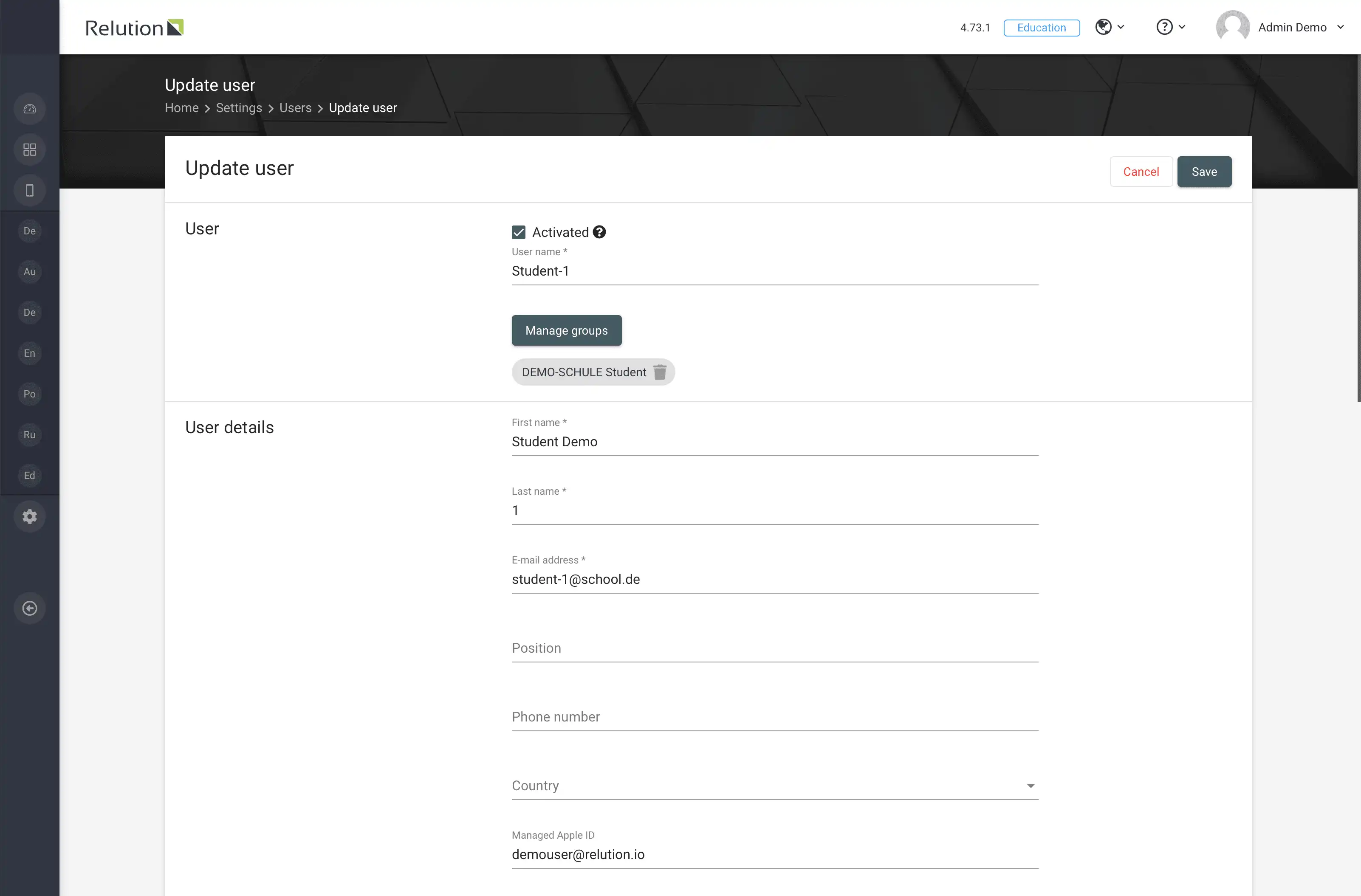 Profilo utente di Relution con la possibilità di collegare e memorizzare un ID Apple gestito creato in Apple School Manager tramite l’indirizzo e-mail