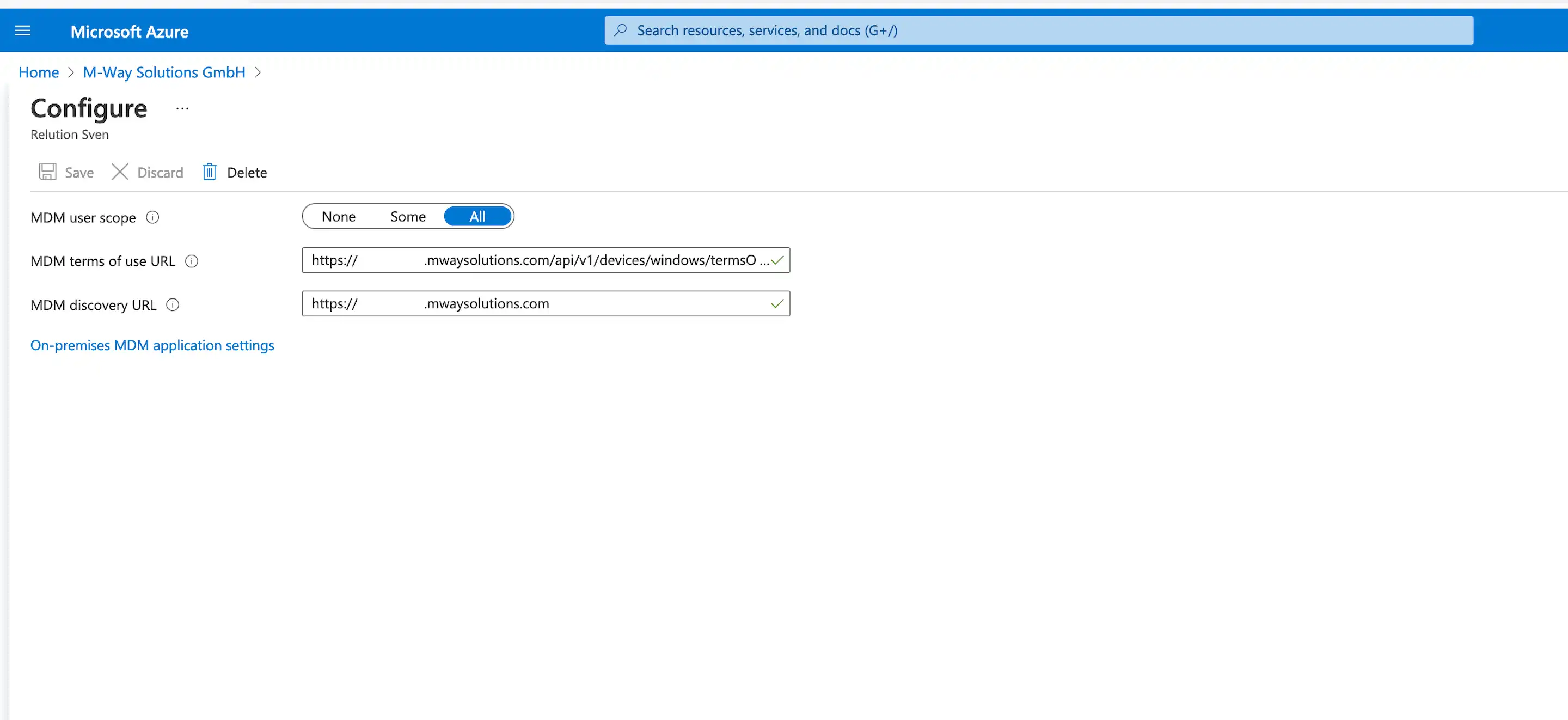 Vista en Microsoft Azure para configurar una nueva aplicación MDM con URL de Relution ingresadas para los términos de uso de MDM y la detección de MDM, junto con la selección « Todos » en el alcance de usuarios MDM